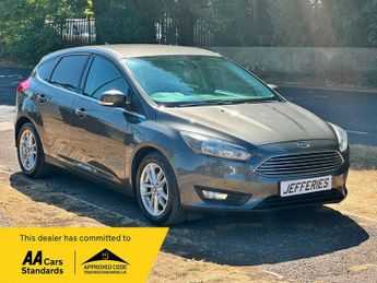 Ford Focus 1.0T EcoBoost Zetec Hatchback 5dr Petrol Manual Euro 6 (s/s) (12