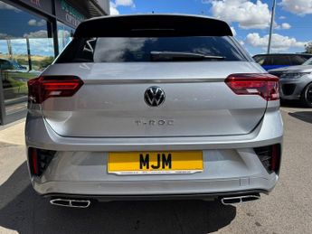VOLKSWAGEN T-ROC 2.0 TDI R-Line SUV 5dr Diesel DSG Euro 6 (s/s) (150 ps) * HUGE S