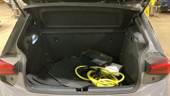 CUPRA BORN 58kWh V2 Hatchback 5dr Electric Auto (204 ps) Front / Rear Park 