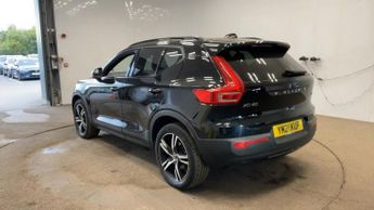 VOLVO XC40 1.5h T4 Recharge 10.7kWh R-Design SUV 5dr Petrol Plug-in Hybrid 