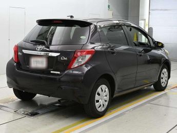 TOYOTA VITZ 1.3 Automatic Petrol Hatchback JAPANESE IMPORT Purple 5dr