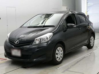 TOYOTA VITZ 1.3 Automatic Petrol Hatchback JAPANESE IMPORT Black 5 dr