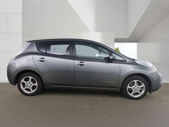 NISSAN LEAF 30kWh Acenta Hatchback 5dr Electric Auto (109 bhp)