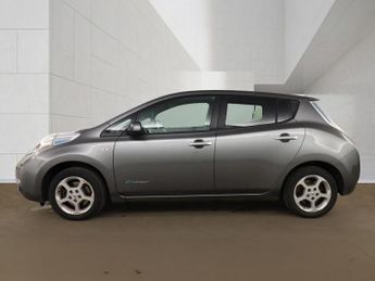 NISSAN LEAF 30kWh Acenta Hatchback 5dr Electric Auto (109 bhp)