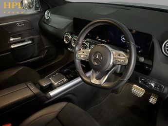 MERCEDES-BENZ GLA 1.3 GLA250e 15.6kWh AMG Line (Executive) SUV 5dr Petrol Plug-in 