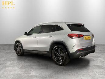 MERCEDES-BENZ GLA 1.3 GLA250e 15.6kWh AMG Line (Executive) SUV 5dr Petrol Plug-in 