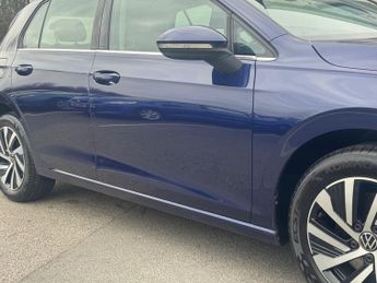 VOLKSWAGEN GOLF 1.4 TSI 13kWh Style Hatchback 5dr Petrol Plug-in Hybrid DSG Euro