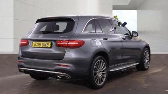 MERCEDES-BENZ GLC 2.1 GLC220d AMG Line (Premium) SUV 5dr Diesel G-Tronic 4MATIC Eu