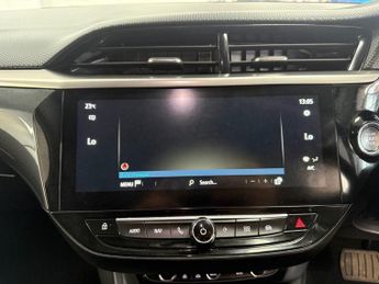 VAUXHALL Corsa Electric 50kWh Elite Premium Hatchback 5dr Electric Auto (136 ps)