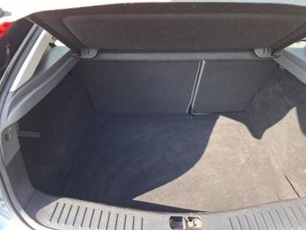 FORD FOCUS 1.6 Style Hatchback 5dr Petrol Automatic (184 g/km, 99 bhp)