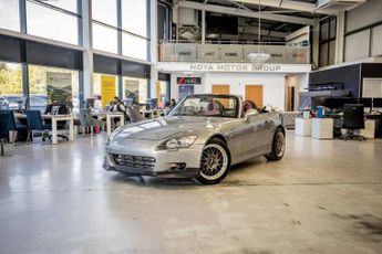 Honda S2000 2.0 Roadster Convertible 2dr Petrol Manual (237 g/km, 236 bhp)