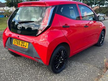 TOYOTA AYGO 1.0 VVT-i x Hatchback 5dr Petrol Manual Euro 5 Euro 5 (68 ps)