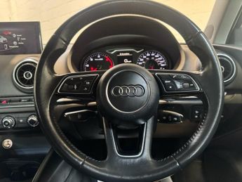 AUDI A3 1.6 TDI SE Technik Sportback 5dr Diesel S Tronic Euro 6 (s/s) (1
