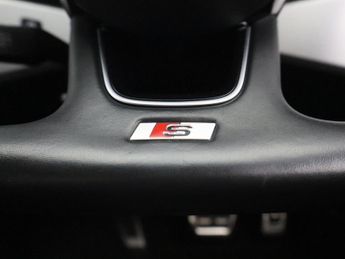 AUDI A4 2.0 TFSI S line Saloon 4dr Petrol S Tronic Euro 6 (s/s) (190 ps)