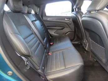 RENAULT ARKANA 1.6 E-TECH E-Tech engineered SUV 5dr Petrol Hybrid Auto 2WD Euro