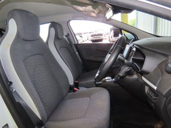 RENAULT ZOE R110 EV50 52kWh Iconic Hatchback 5dr Electric Auto (107 bhp)