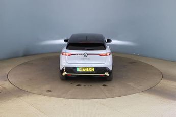 RENAULT 11 60kWh launch edition Hatchback 5dr Electric Auto (220 ps)