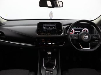 NISSAN QASHQAI 1.3 DIG-T MHEV N-Connecta SUV 5dr Petrol Hybrid Manual Euro 6 (s
