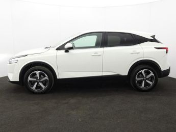 NISSAN QASHQAI 1.3 DIG-T MHEV N-Connecta SUV 5dr Petrol Hybrid Manual Euro 6 (s