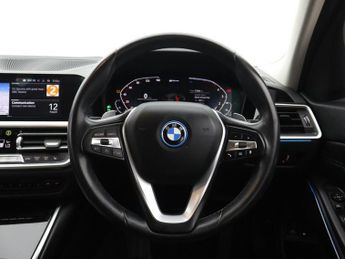 BMW 3 SERIES 2.0 330e 12kWh Sport Pro Touring 5dr Petrol Plug-in Hybrid Auto 