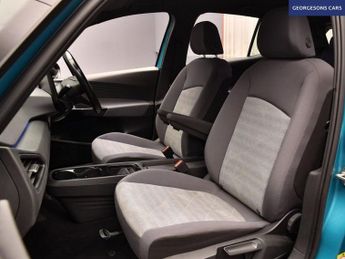 VOLKSWAGEN ID.3 Pro Performance 58kWh Life Hatchback 5dr Electric Auto (204 ps)