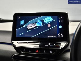 VOLKSWAGEN ID.3 Pro Performance 58kWh Life Hatchback 5dr Electric Auto (204 ps)