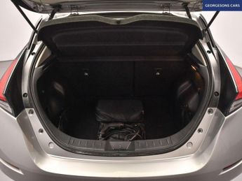 NISSAN LEAF 62kWh e+ N-Connecta Hatchback 5dr Electric Auto (217 ps)