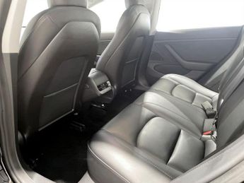 TESLA Model 3 (Dual Motor) Long Range Saloon 4dr Electric Auto 4WDE (346 ps)