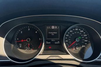 VOLKSWAGEN PASSAT 1.6 TDI SE Nav Estate 5dr Diesel DSG Euro 6 (s/s) (120 ps)