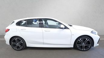 BMW 1 SERIES 1.5 118i M Sport Hatchback 5dr Petrol DCT Euro 6 (s/s) (140 ps)