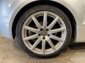 AUDI TT 2.0 TFSI Roadster 2dr Petrol S Tronic Euro 4 (200 ps)
