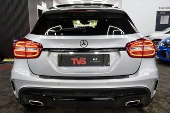 MERCEDES-BENZ GLA 2.1 GLA220d AMG Line (Premium Plus) SUV 5dr Diesel 7G-DCT 4MATIC