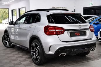 MERCEDES-BENZ GLA 2.1 GLA220d AMG Line (Premium Plus) SUV 5dr Diesel 7G-DCT 4MATIC