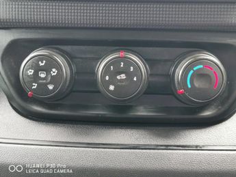 RENAULT TRAFIC 2.0 dCi Blue SL30 Start Panel Van 5dr Diesel Manual L1 H1 Euro 6