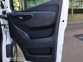 MERCEDES-BENZ SPRINTER 2.0 315 CDI Progressive Panel Van 5dr Diesel Manual FWD L2 H2 Eu