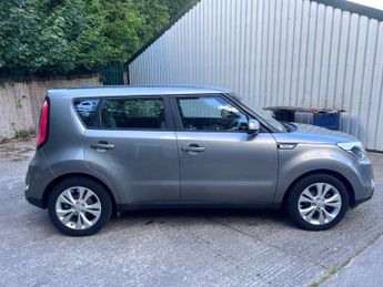 KIA SOUL 1.6 CRDi Connect Plus SUV 5dr Diesel Manual Euro 5 (126 bhp)