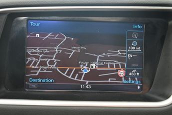 AUDI Q5 2.0 TDI S line Plus Special Edition SUV 5dr Diesel S Tronic quat