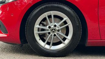MERCEDES-BENZ A CLASS 1.3 A180 SE (Executive) Hatchback 5dr Petrol 7G-DCT Euro 6 (s/s)