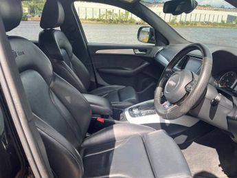 AUDI Q5 2.0 TDI S line Plus SUV 5dr Diesel S Tronic quattro Euro 6 (s/s)