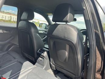 AUDI Q5 2.0 TDI S line Plus SUV 5dr Diesel S Tronic quattro Euro 6 (s/s)