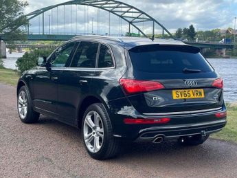 AUDI Q5 2.0 TDI S line Plus SUV 5dr Diesel S Tronic quattro Euro 6 (s/s)