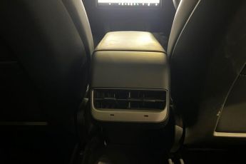 TESLA MODEL Y (Dual Motor) Long Range SUV 5dr Electric Auto 4WDE (384 bhp) Exp