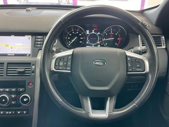 LAND ROVER DISCOVERY SPORT 2.0 TD4 Landmark SUV 5dr Diesel Auto 4WD Euro 6 (s/s) (180 ps)
