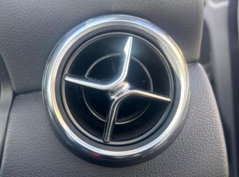 MERCEDES-BENZ GLA 2.1 GLA200d AMG Line (Premium) SUV 5dr Diesel 7G-DCT 4MATIC Euro