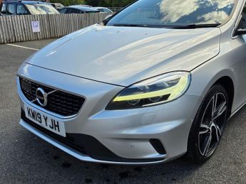 VOLVO V40 2.0 D3 R-Design Edition Hatchback 5dr Diesel Auto Euro 6 (s/s) (