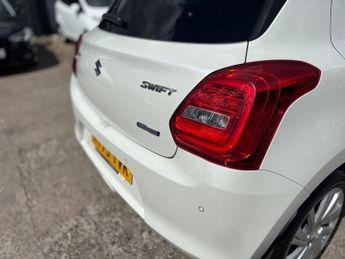 SUZUKI SWIFT 1.2 Dualjet MHEV SZ-T Hatchback 5dr Petrol Hybrid CVT Euro 6 (s/