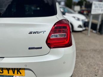 SUZUKI SWIFT 1.2 Dualjet MHEV SZ-T Hatchback 5dr Petrol Hybrid CVT Euro 6 (s/