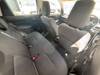 SUZUKI SWIFT 1.2 Dualjet MHEV SZ-T Hatchback 5dr Petrol Hybrid CVT Euro 6 (s/