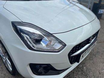 SUZUKI SWIFT 1.2 Dualjet MHEV SZ-T Hatchback 5dr Petrol Hybrid CVT Euro 6 (s/