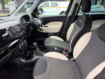 FIAT 500L 1.3 MultiJet Trekking MPV 5dr Diesel Dualogic Euro 6 (s/s) (95 p